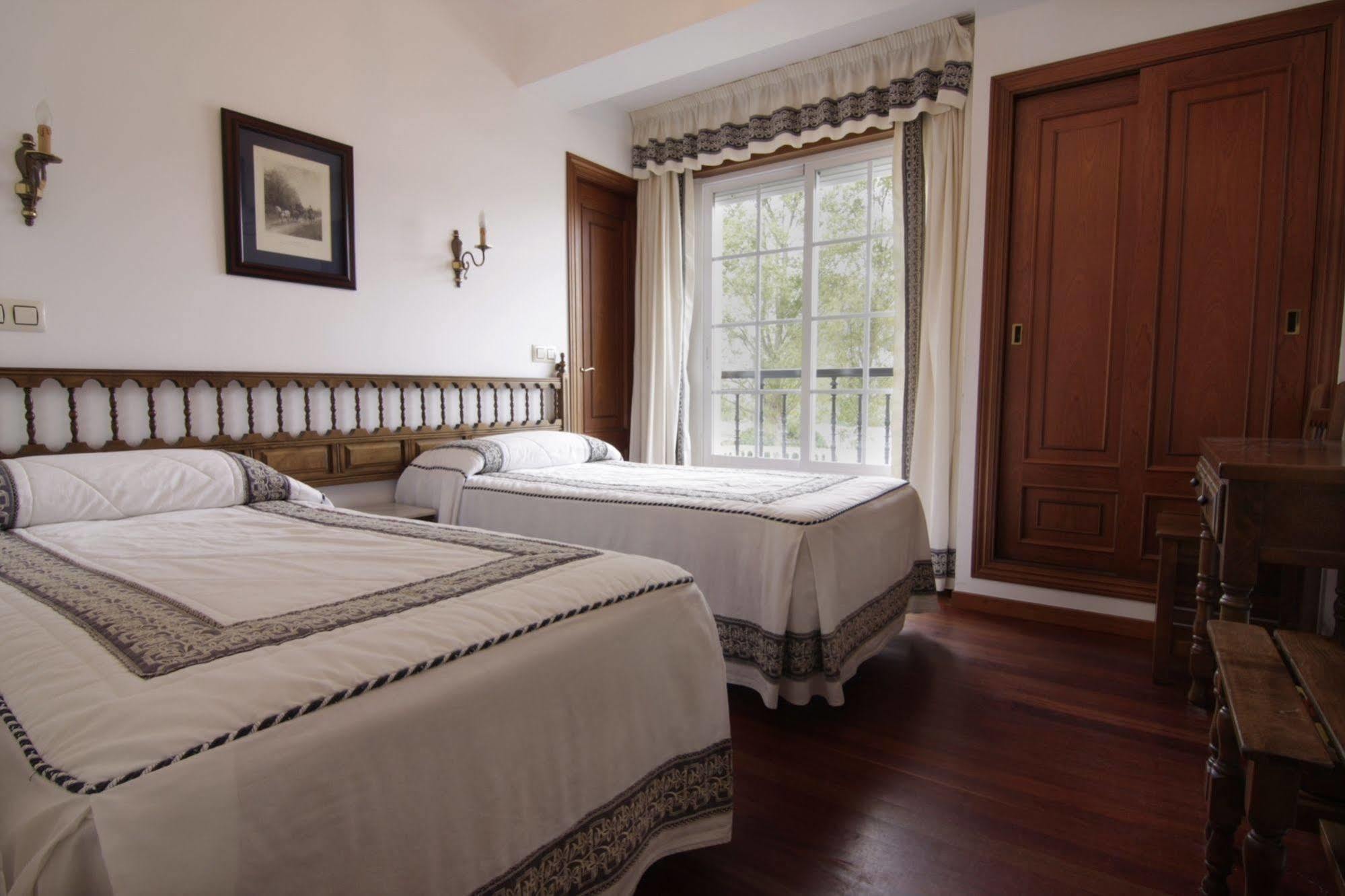 Hotel As Areas I à Viveiro Extérieur photo